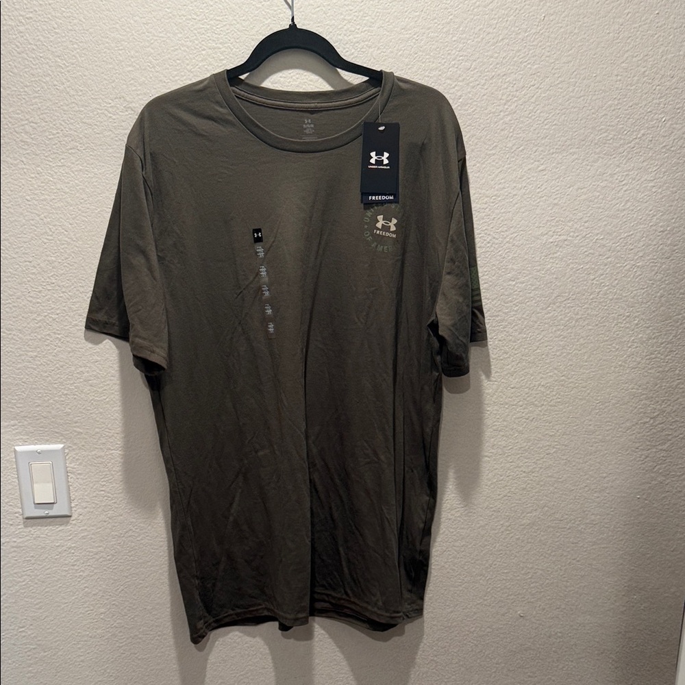 Under Armour Men's Olive Short Sleeve Tee
